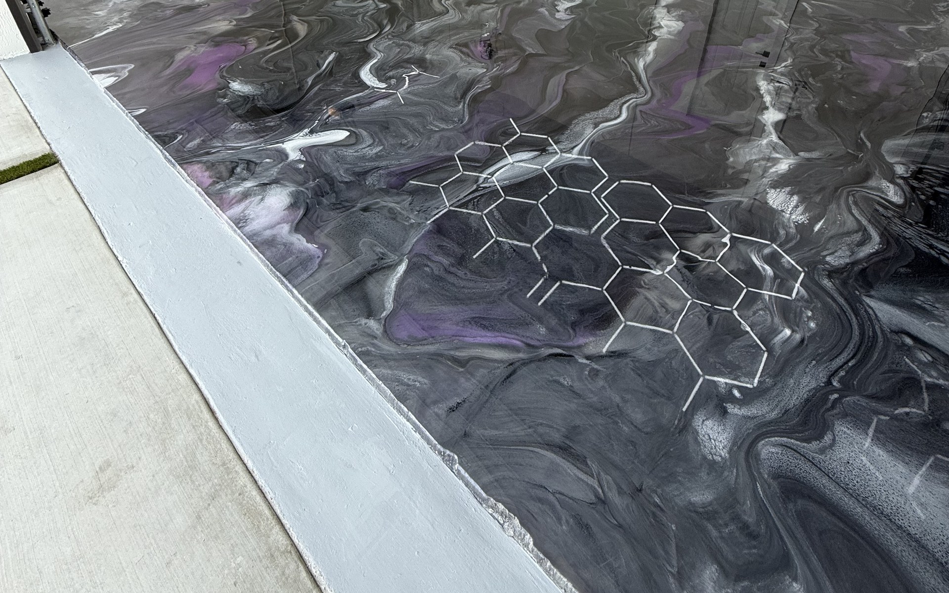 Metallic epoxy floor installation